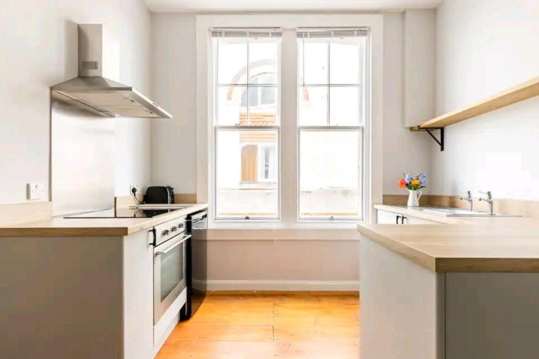 The Hideaway, Family Apartment Close To The Beach. 페인턴 외부 사진